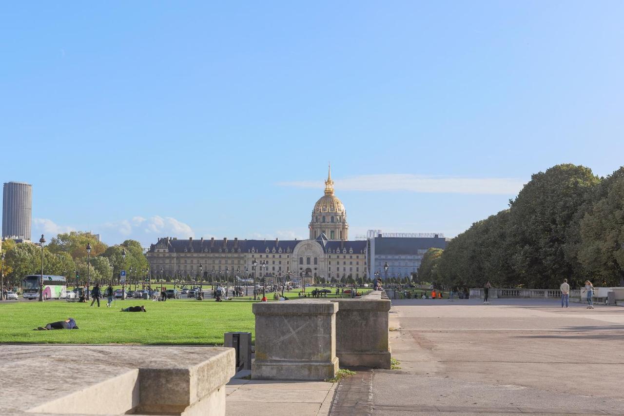 Suite Raphael Tour Eiffel Paris Exterior photo